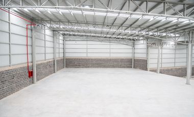 Bodega de 2,121 m² en renta, Morelia Michoacán