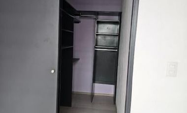 Linda casa en venta en Colonial del lago