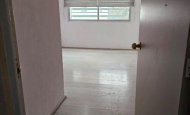 Linda casa en venta en Colonial del lago