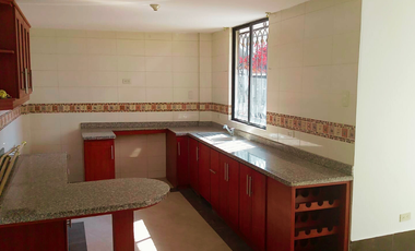 Edificio en Venta: Departamentos Familiares en Zona de alta plusvalia Ubicación estratégica/24urb85