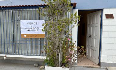 Reservada. Se aceptan ofertas! Venta casa potencial comercial en Bahía Inglesa