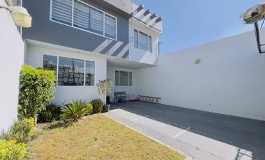 Se renta casa sola en San Mateo Atenco
