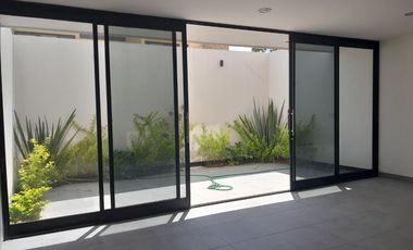 Venta  de casa amplia