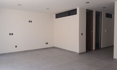 Venta  de casa amplia