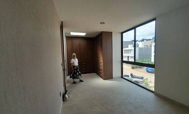 Venta  de casa amplia