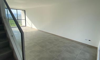 VENDO CESION  LISTA PARA ENTREGAR CASA EL RETIRO EN CONJUNTO CERRADO EN LA FLORIDA DE 114M2 MAS ZONA VERDE