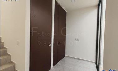 Casa de 2 recámaras en venta, en Privada Residencial con amenidades en Conkal, Yucatán - Entrega diciembre 2024