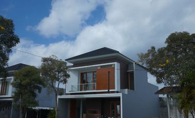 Jual Rumah, DP Ringan, 19 Menit Stasiun Tugu