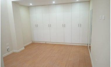 SE ARRIENDA AMPLIA SUITE DENTRO DE URBANIZACION - SECTOR CASHAPAMBA – VALLE DE LOS CHILLOS – A POCOS MINUTOS DE LA ESPE IDEAL PARA ESTUDIANTE Y/O PARE