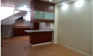 SE ARRIENDA AMPLIA SUITE DENTRO DE URBANIZACION - SECTOR CASHAPAMBA – VALLE DE LOS CHILLOS – A POCOS MINUTOS DE LA ESPE IDEAL PARA ESTUDIANTE Y/O PARE