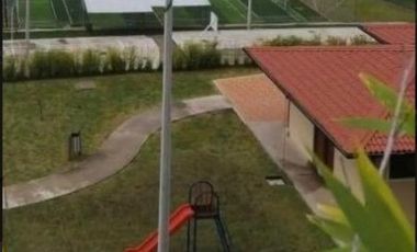 SE ARRIENDA AMPLIA SUITE DENTRO DE URBANIZACION - SECTOR CASHAPAMBA – VALLE DE LOS CHILLOS – A POCOS MINUTOS DE LA ESPE IDEAL PARA ESTUDIANTE Y/O PARE