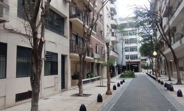 ALQUILER LOCAL ,CON OFICINAS ,A METROS DE LA PLAZA SAN MARTIN