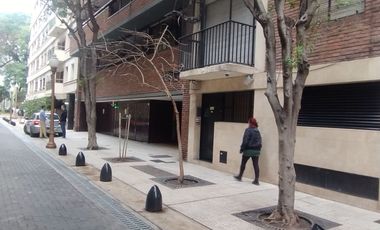 ALQUILER LOCAL ,CON OFICINAS ,A METROS DE LA PLAZA SAN MARTIN