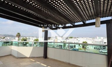 SE RENTA CASA EN FRACCIONAMIENTO EN LOMAS DE ANGELOPOLIS 2 CON ROOF