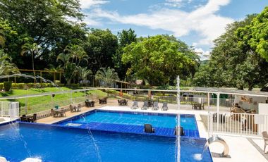 FINCA LA FUENTE CON AMPLIAS PISCINAS ESPECIAL PARA FIN DE SEMANA PRECIO POR NOCHE