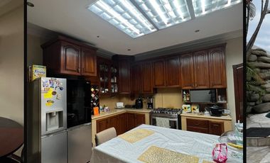 Casa en venta, sector Samborondón en Urb. El Rio
