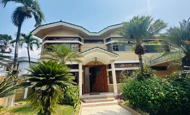 Casa en venta, sector Samborondón en Urb. El Rio