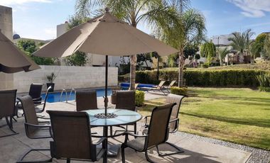 CASA RENTA EN CUMBRES DE LAGO JURIQUILLA CONDOMINIO CON ALBERCA