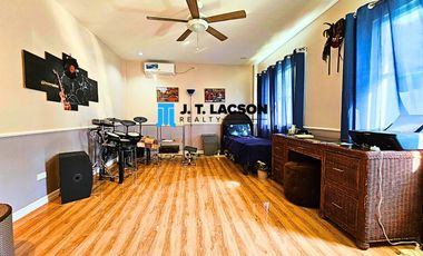 🌟 Stunning 4-Bedroom Home in Valencia – Ready to Move In! 🌟