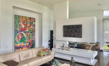 VENDO ESPECTACULAR CASA YERBABONITA-YERBABUENA