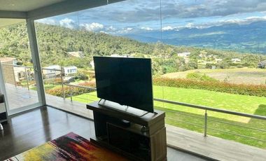 VENDO ESPECTACULAR CASA YERBABONITA-YERBABUENA