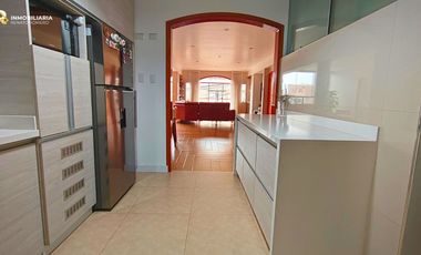 VENDO 03 ULTIMOS DEPARTAMENTOS DE ESTRENO CON VISTA EXTERNA DE 143 m2 CON BALCON EN LA FLORESTA DE PRO LOS OLIVOS.