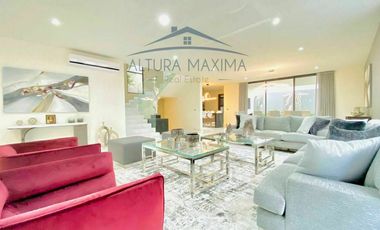 Lujosa Residencia en Venta Puerta Las Lomas Zona Andares Zapopan
