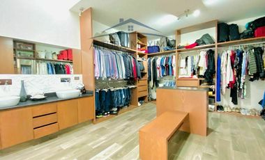 Lujosa Residencia en Venta Puerta Las Lomas Zona Andares Zapopan