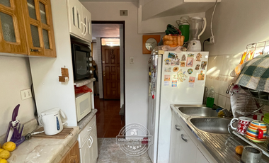 VENDE HERMOSA CASA DOS. PISOS EN LA FLORIDA