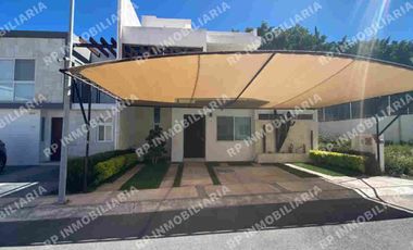 CASA AMUEBLADA EN CORREGIDORA QUERÉTARO.