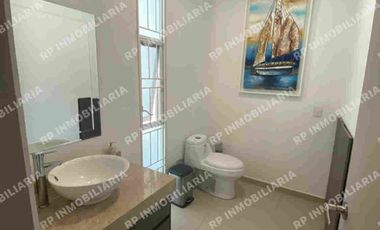 CASA AMUEBLADA EN CORREGIDORA QUERÉTARO.