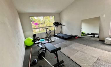 SE VENDE CASA EN SAN JERONIMO LIDICE. PARTE BAJA MUY BAJA.