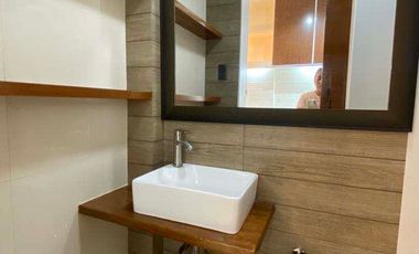 FOR SALE: Brand New 4 Bedroom Townhouse in Barangay Bangkal Makati City