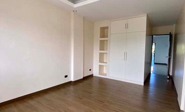 FOR SALE: Brand New 4 Bedroom Townhouse in Barangay Bangkal Makati City