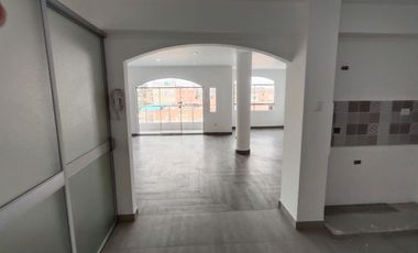 VENDO DE ESTRENO 02 ULTIMOS DEPARTAMENTOS  DE 143 m2 EXCLUSIVOS CON ACABADOS DE PRIMERA VISTA EXTERNA EN LA FLORESTA DE PRO LOS OLIVOS