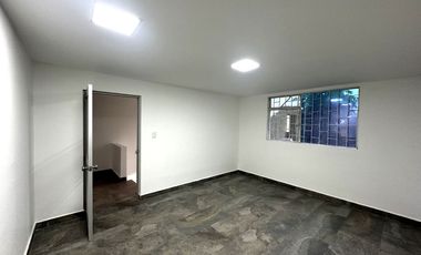 VENDO CASA COMERCIAL  REMODELADA EN LOS ALCAZARES
