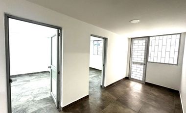 VENDO CASA COMERCIAL  REMODELADA EN LOS ALCAZARES