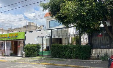 Casa, Oficinas o para negocio en Venta en colonia La Paz Puebla