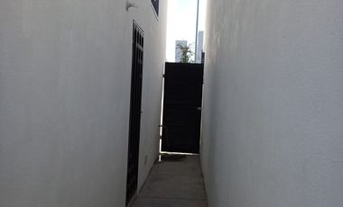 Propiedad en Renta Dominio Cumbres, Arezzzo Residencial, García, N.L.