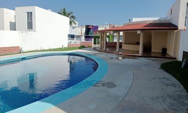 Casa en venta en Fraccionamiento Los Almendros en Ayala Morelos