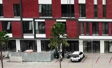 Ruko 3 Lantai Gem Walk GEM City AKR Land Manyar Gresik