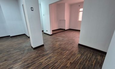 Alquilo como vivienda u oficina 125m2 + azotea