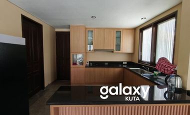 DIJUAL VILLA 2 LANTAI FURNISHED TAMAN BALI NUSA DUA BENOA BADUNG, BALI