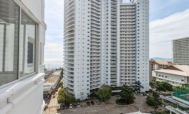 Seaview 2 Bedroom for Sale in Jomtien Complex Condominium