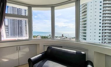 Seaview 2 Bedroom for Sale in Jomtien Complex Condominium