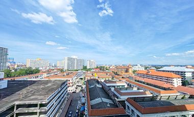 Seaview 2 Bedroom for Sale in Jomtien Complex Condominium