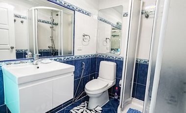 Seaview 2 Bedroom for Sale in Jomtien Complex Condominium