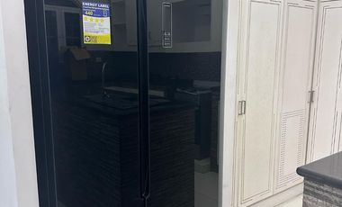 2 storey furnished 3 br with new furnishings