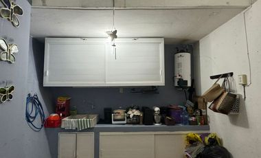 Venta de casa en Lomas del Mar, sobre avenida a 5 minutos de plaza Américas.