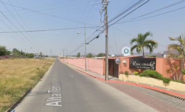 HERMOSA CASA EN UNA DE LAS MEJORES ZONAS DE XOCHITEPEC!!!!